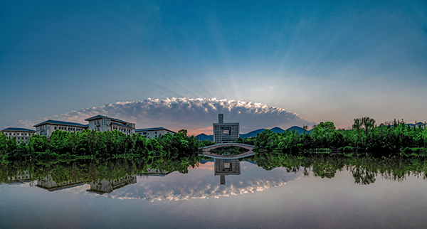 重庆市2020高考分数线公布！这所优质高校计划招生6200人！