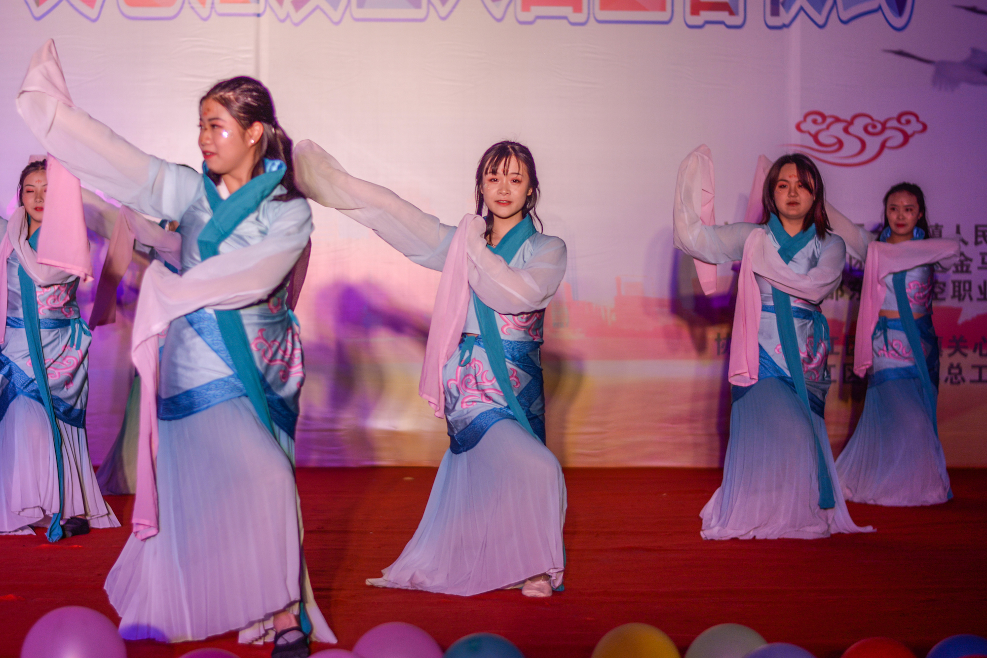 弘扬五四精神，成都东星航空职业学校掀起爱国主义热潮