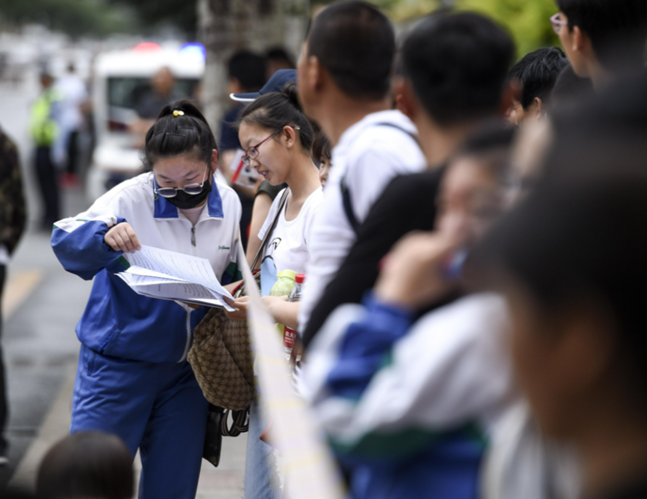 2021年高考，数学难不难？考生们的回答，直接让家长不淡定了