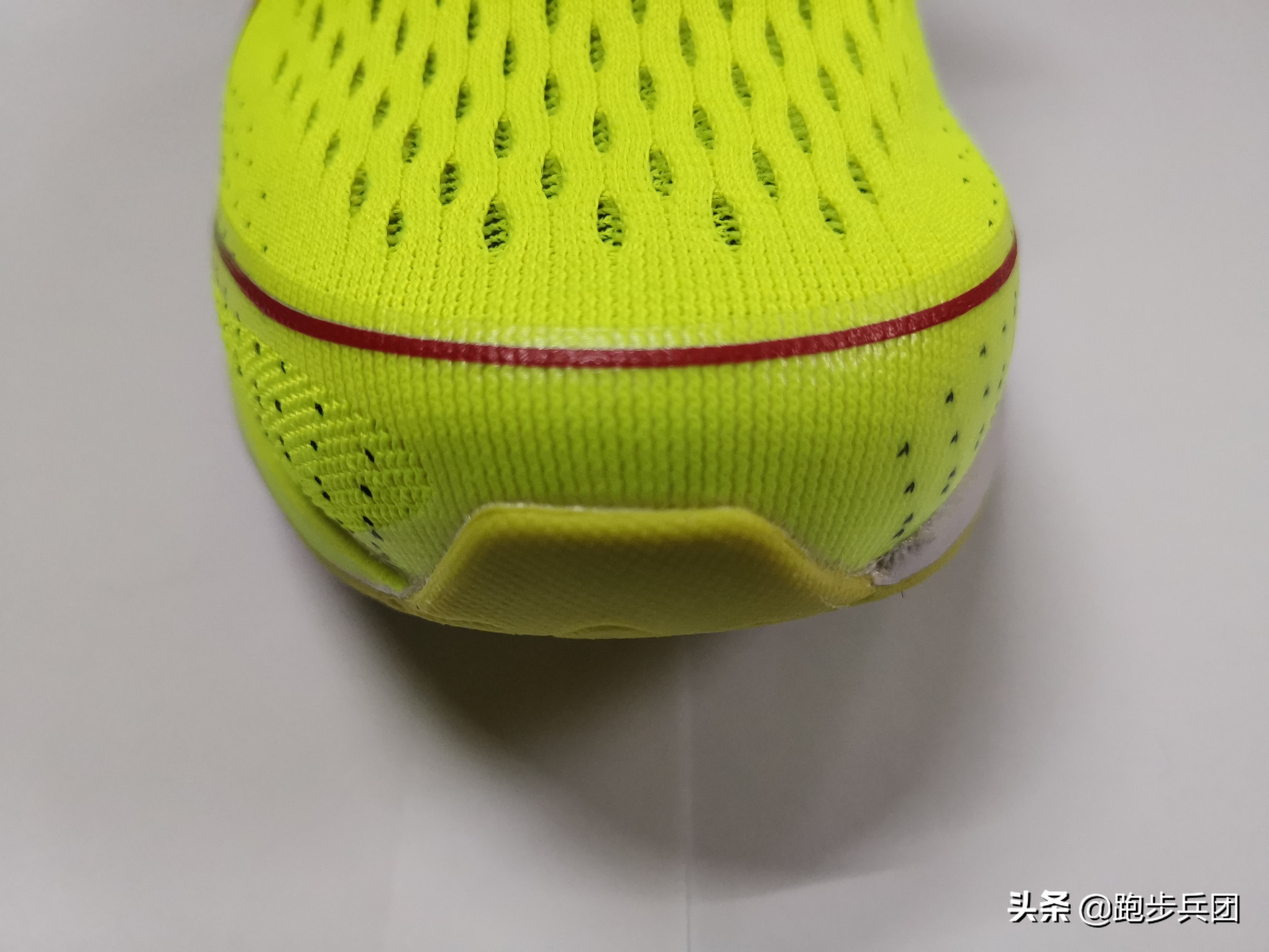 看看一个理工男是如何写跑鞋的实测报告