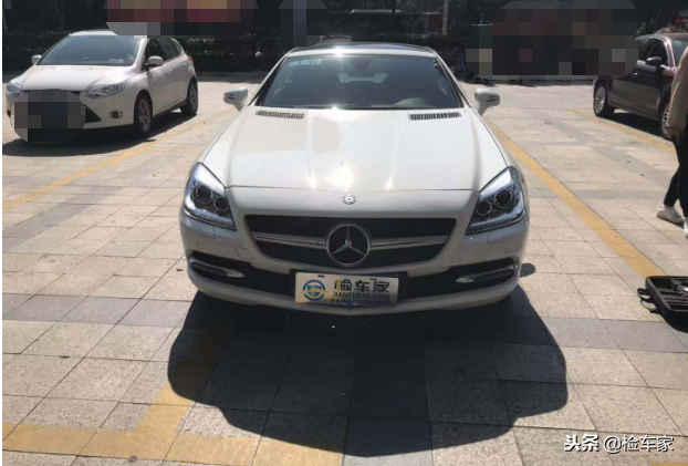 4年贬值40万的奔驰SLK 收入到多少你会买这款车？