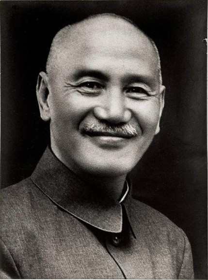 在解放战争中，国共两党之间，阵亡的最高将领分别是谁？