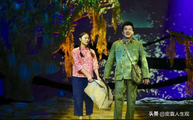 马云18岁高考失利后去蹬三轮，因火车站的一次偶遇，改变整个人生