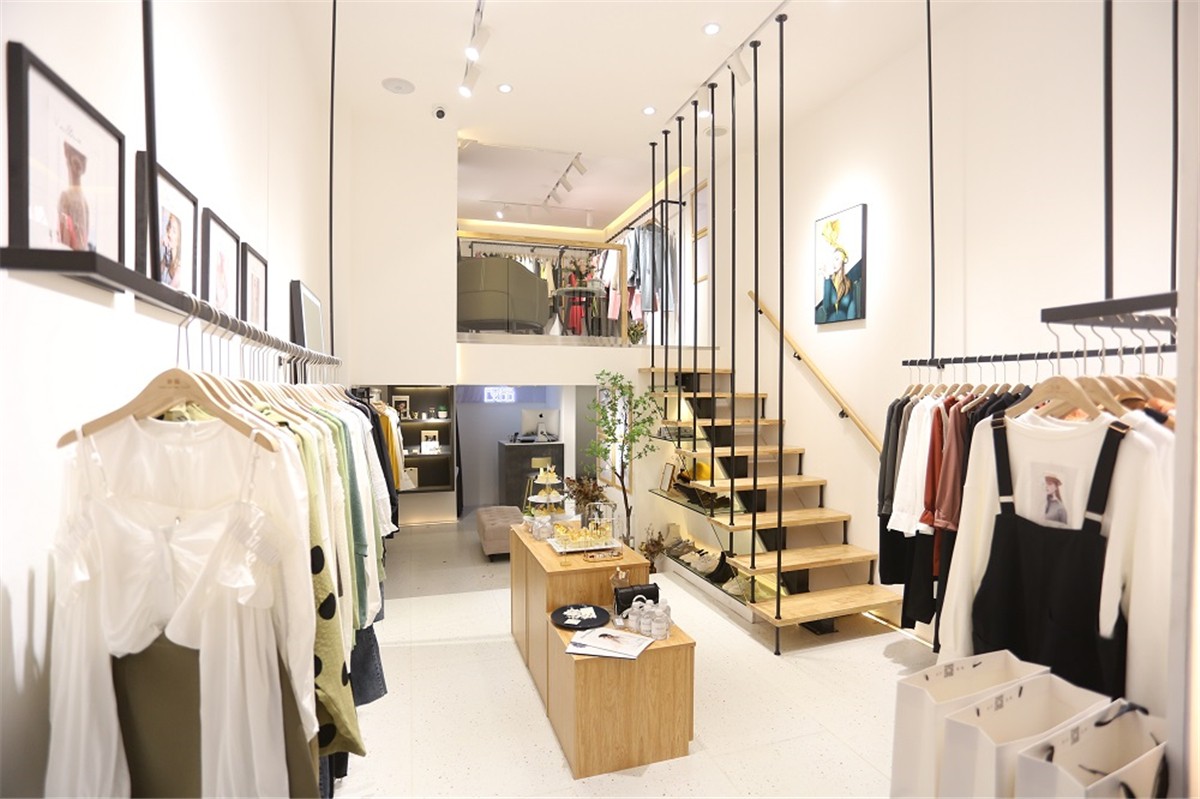 设品｜30㎡的服装店，如何小而美？