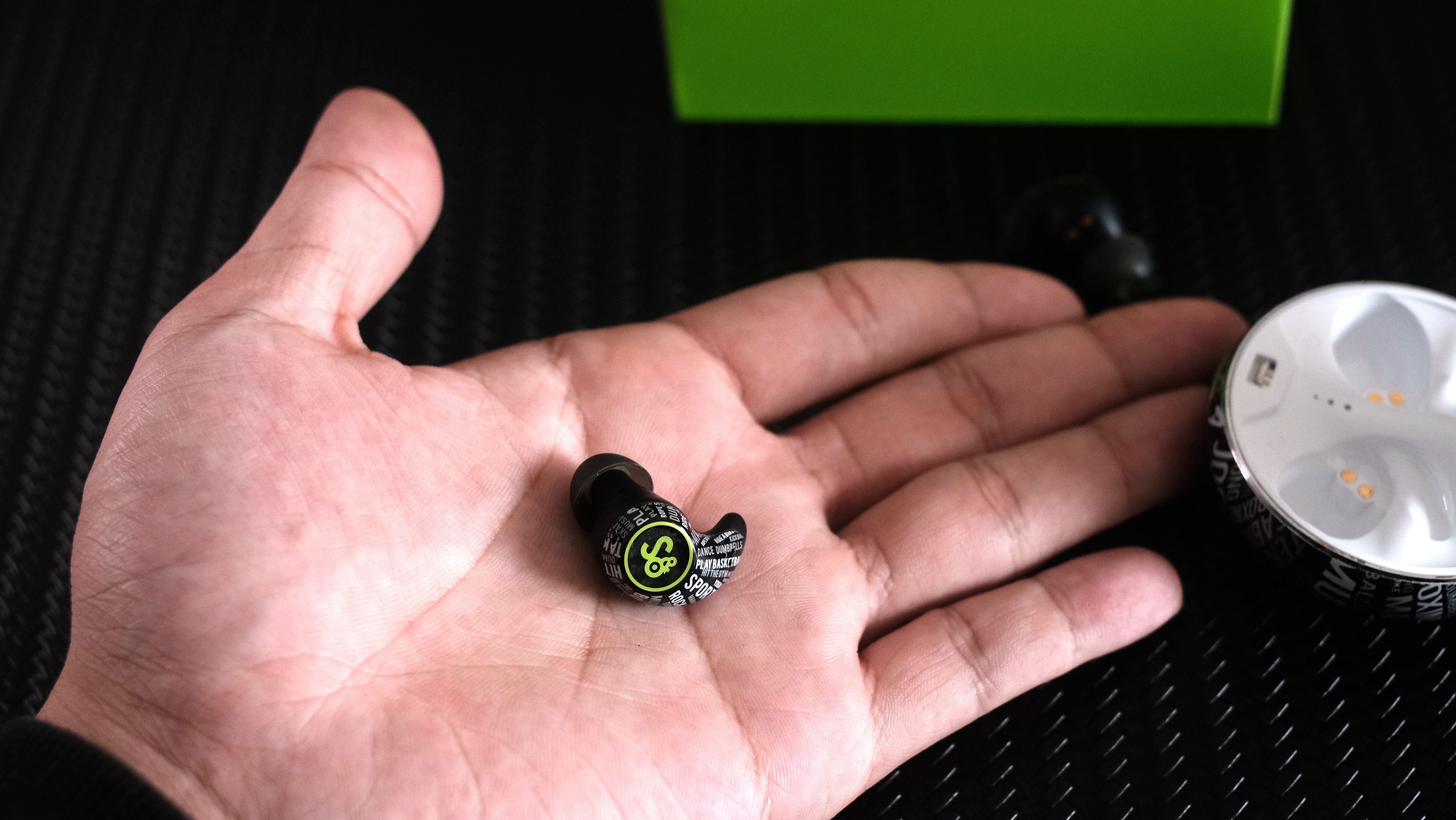 魔浪S上手体验：一千零一夜的打造，换来宜动宜静的体验