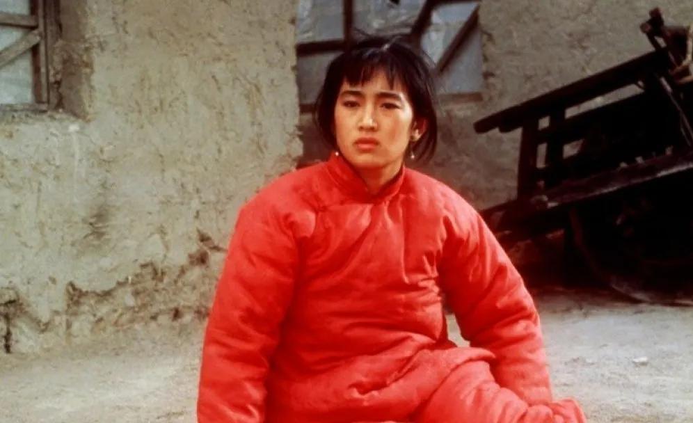 “人生赢家”陈婷的隐秘往事，远比你想得还要精彩