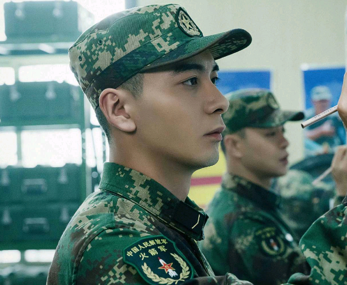 若想在大学期间当兵，掌握不好时机，就要提前想好“这几个问题”