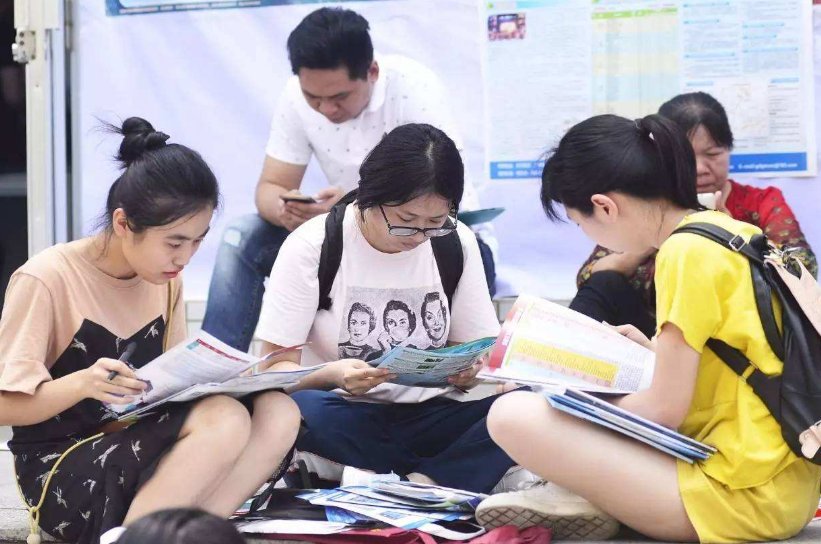 高考后被退档，没有被大学录取，学生们的学籍档案还有用吗