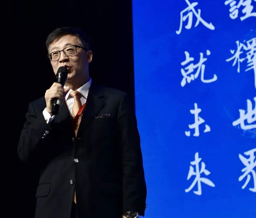 新华社记者、东方卫视主持人、凤凰卫视评论员…他们都出自上海这所高校！