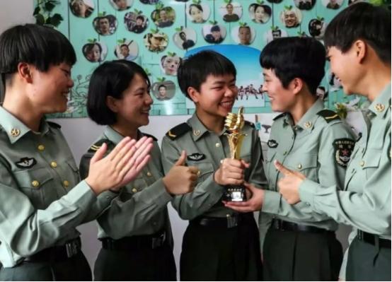 想考军校的女生看过来，这些军校在招女生，毕业还“包分配”