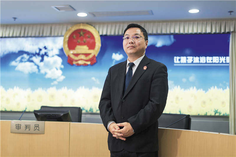 做司法社工10年，我眼中“不良少年”的困境与成长