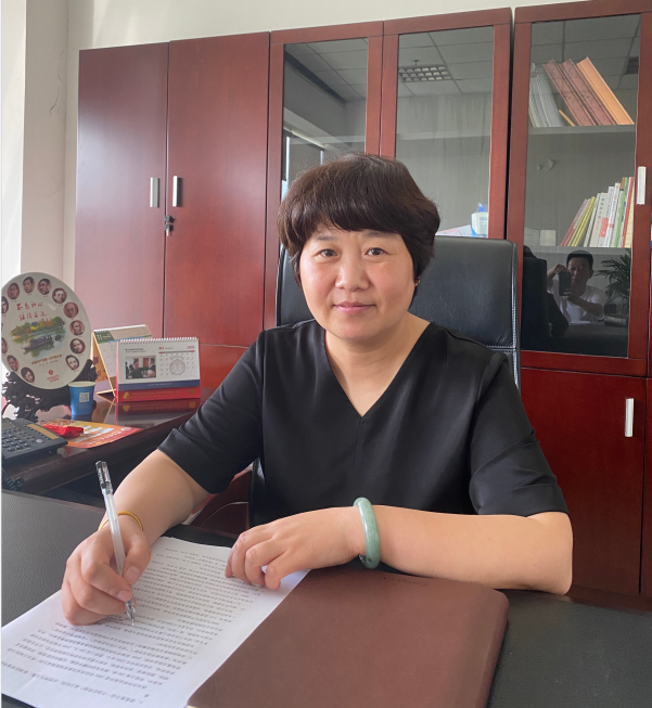 于改荣：升学+就业，是职业高中最大的特点