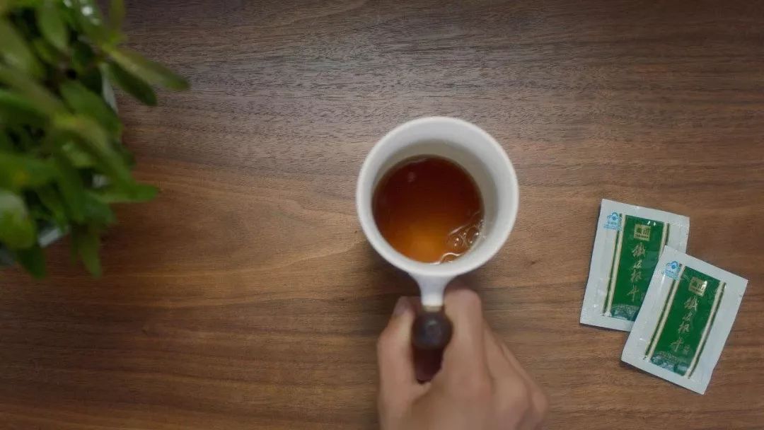 如何鉴别铁皮枫斗的真伪和优劣？