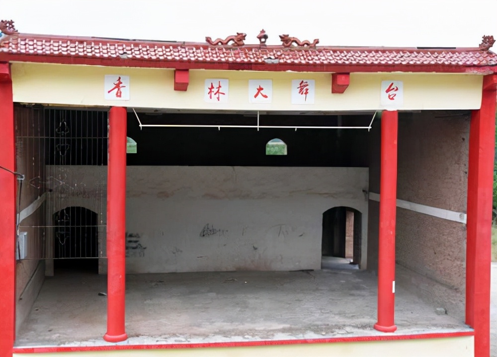 陕西旅游：甘泉雨岔大峡谷及周边行（图）