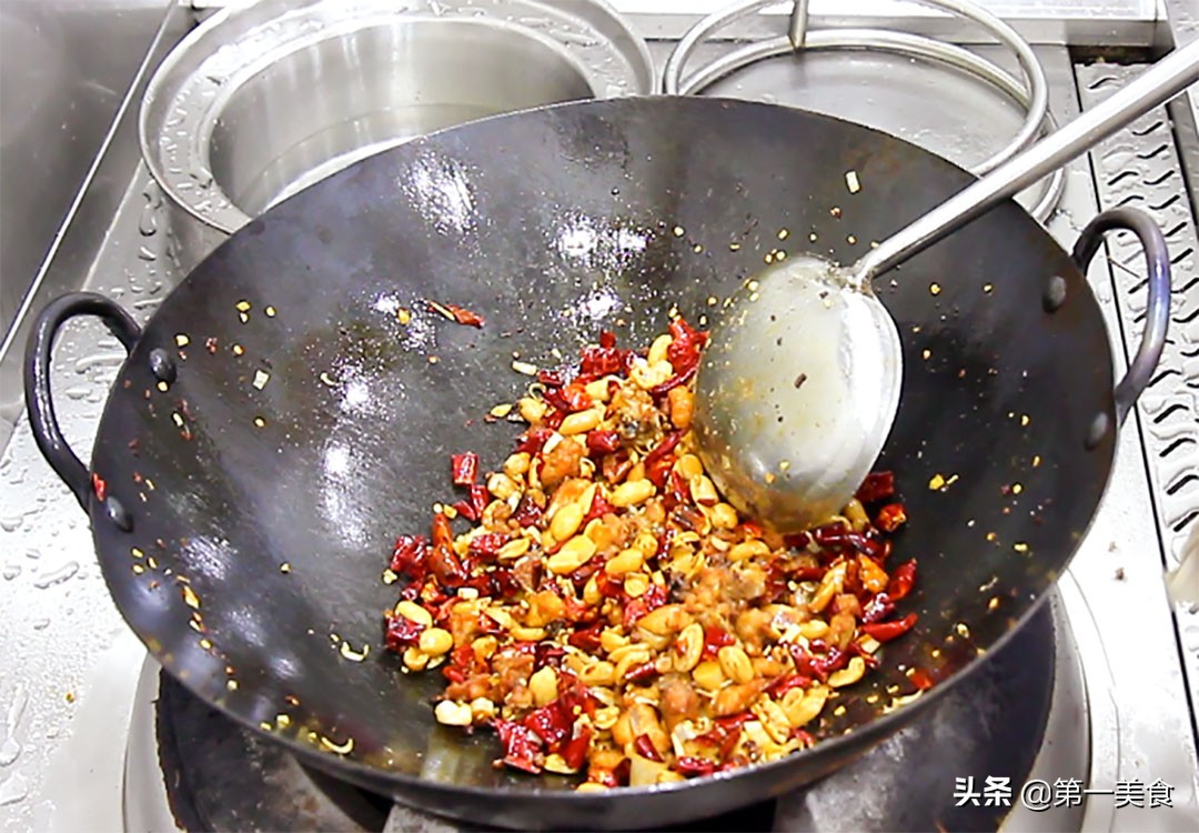 辣子雞塊,辣子雞塊的做法 最正宗的做法