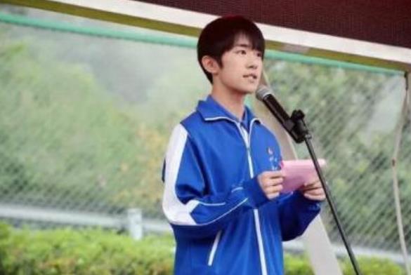 队长王俊凯迎来本科毕业，回顾三小只高考成绩，一代可称强中之强