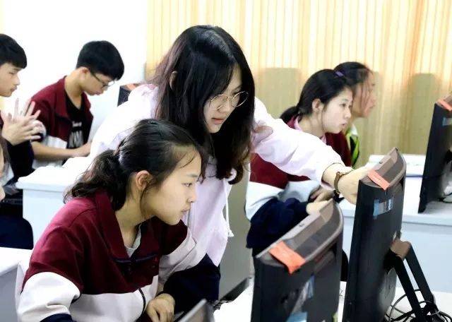 中小学教师大多都是什么学历，有必要考研吗？看看过来人怎么说