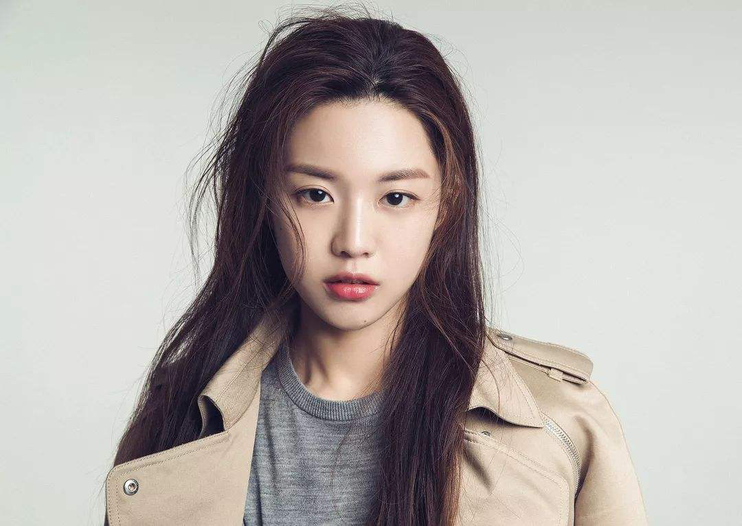 你是"高级脸"还是"大众脸"?重点看这4个特点,看看你是哪种