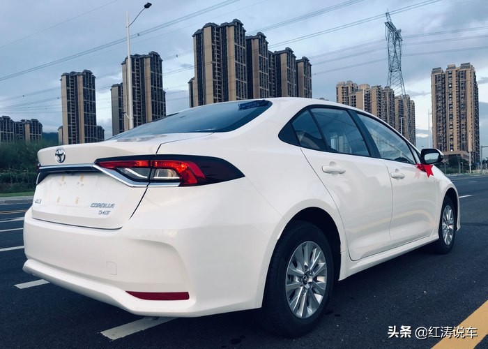 喜提全新丰田卡罗拉，车主：品质很让人放心，但也有一些不足之处
