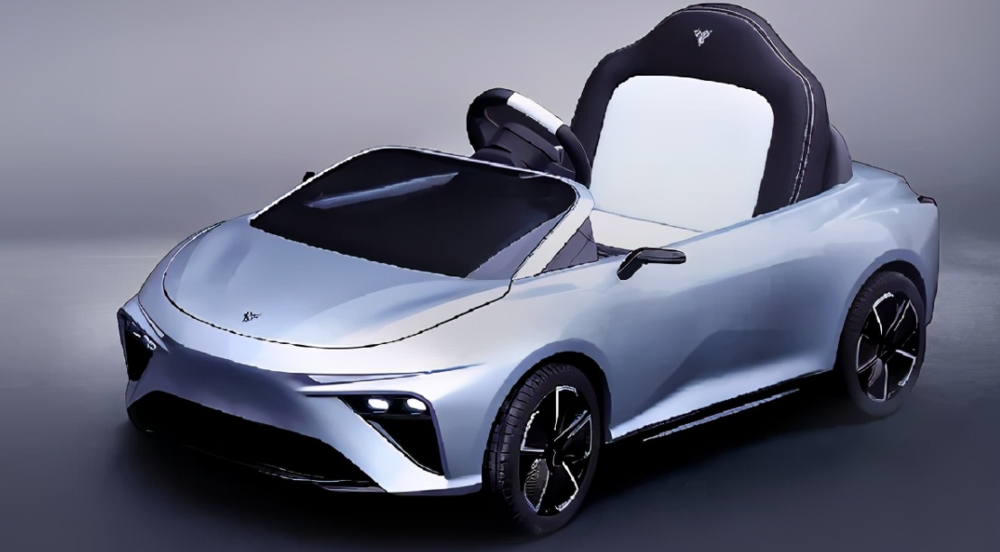 哪吒汽车推出敞篷单座纯电车,只要2999,隔壁熊孩子馋哭了