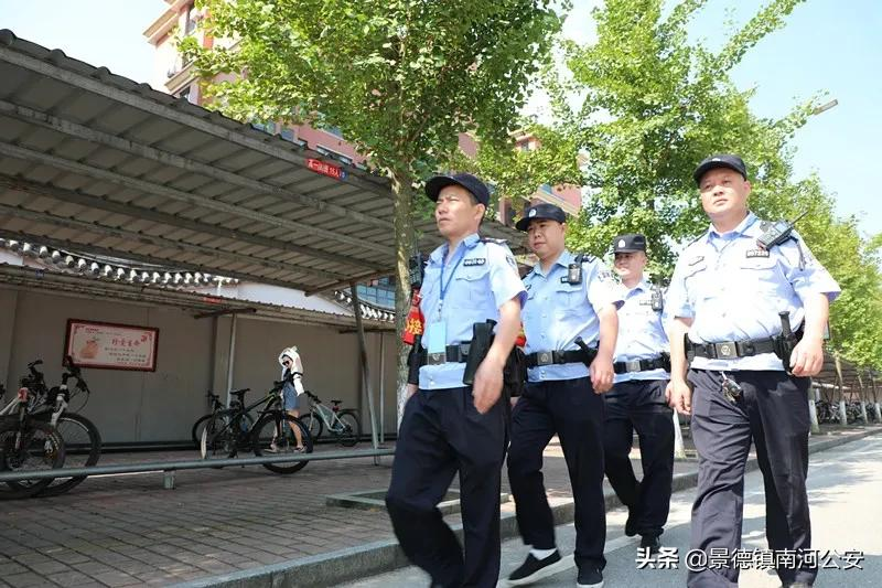 【护航高考】你们努力圆梦 我们全力护航