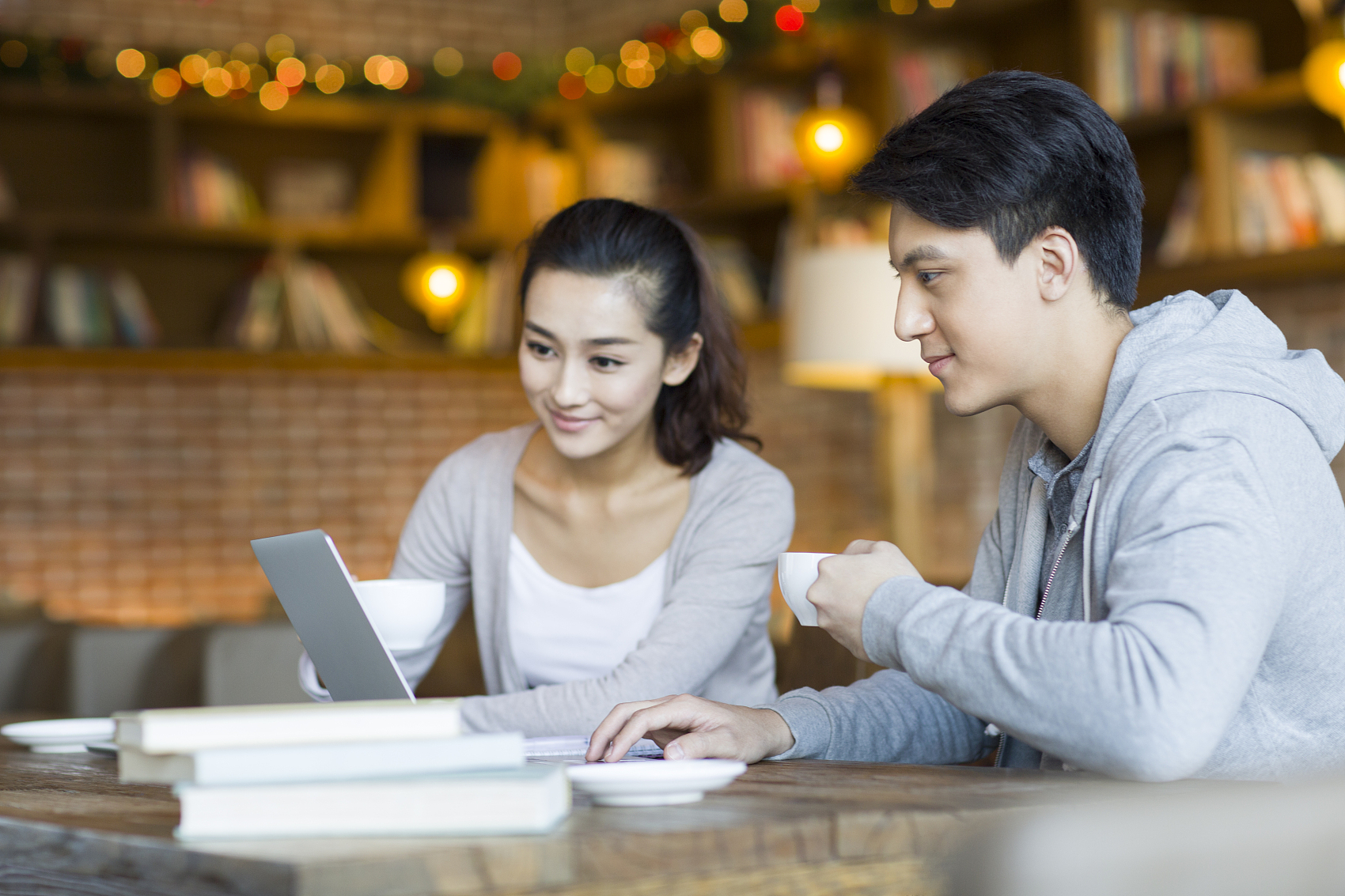 期末考试周的大学生有多难？哪个是你的真实状态