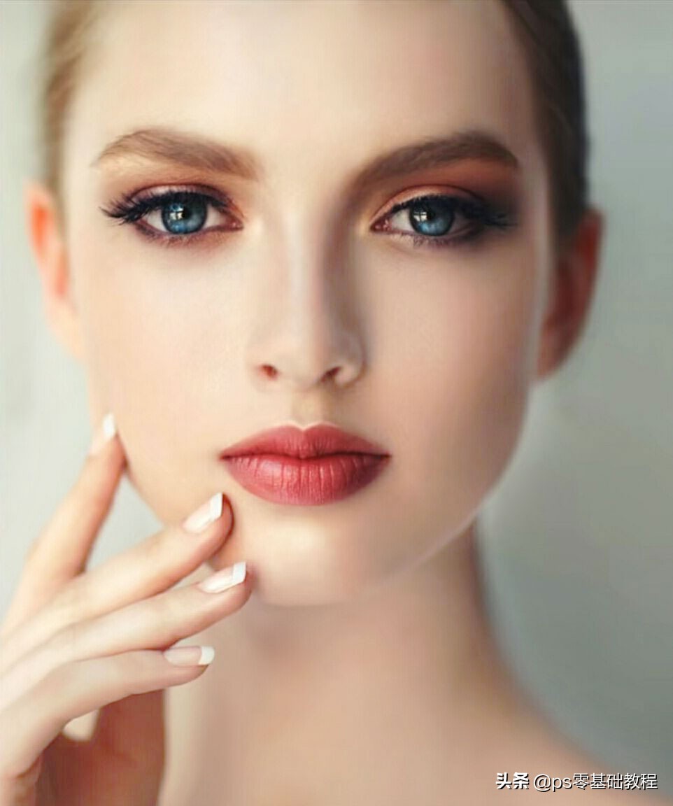 最终效果图原图今天教大家快速美白皮肤,超简单,只需3步!