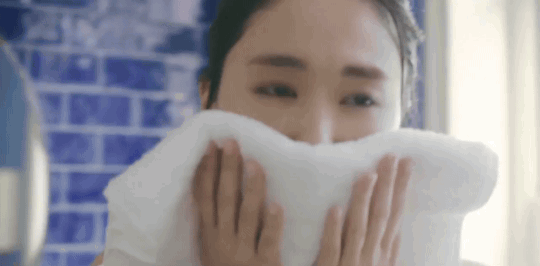 38岁宋慧乔又美上热搜：奔四的女人，凭什么皮肤好到让人嫉妒？