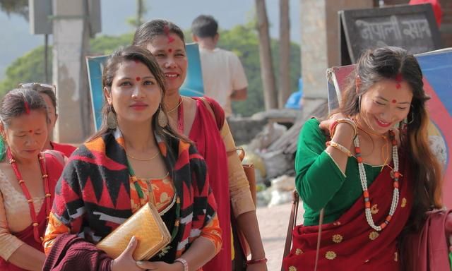 尼泊尔“一妻多夫制”，为何保留至今？复旦教授：建议效仿