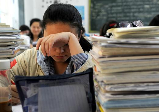 21年安徽高考500分却“无缘本科”，文理相差100分，文科生太难了