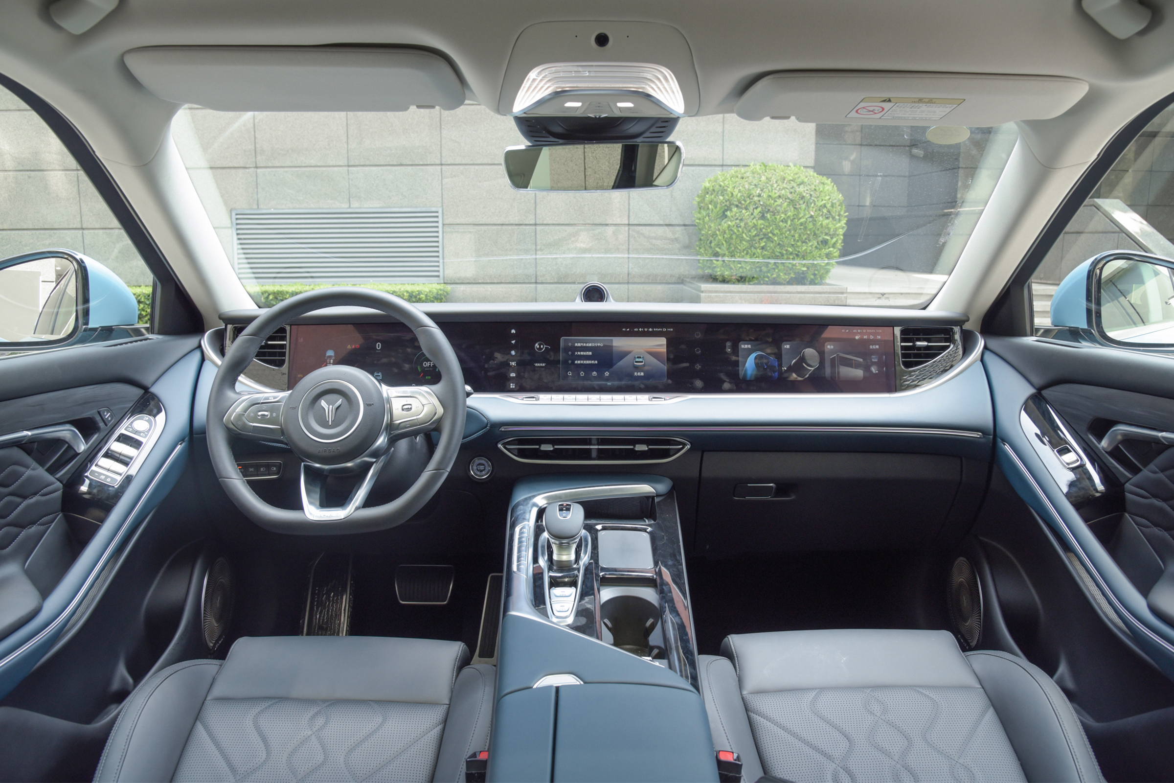 岚图FREE 2021款 四驱增程版，指导价31.36万，整体表现如何？