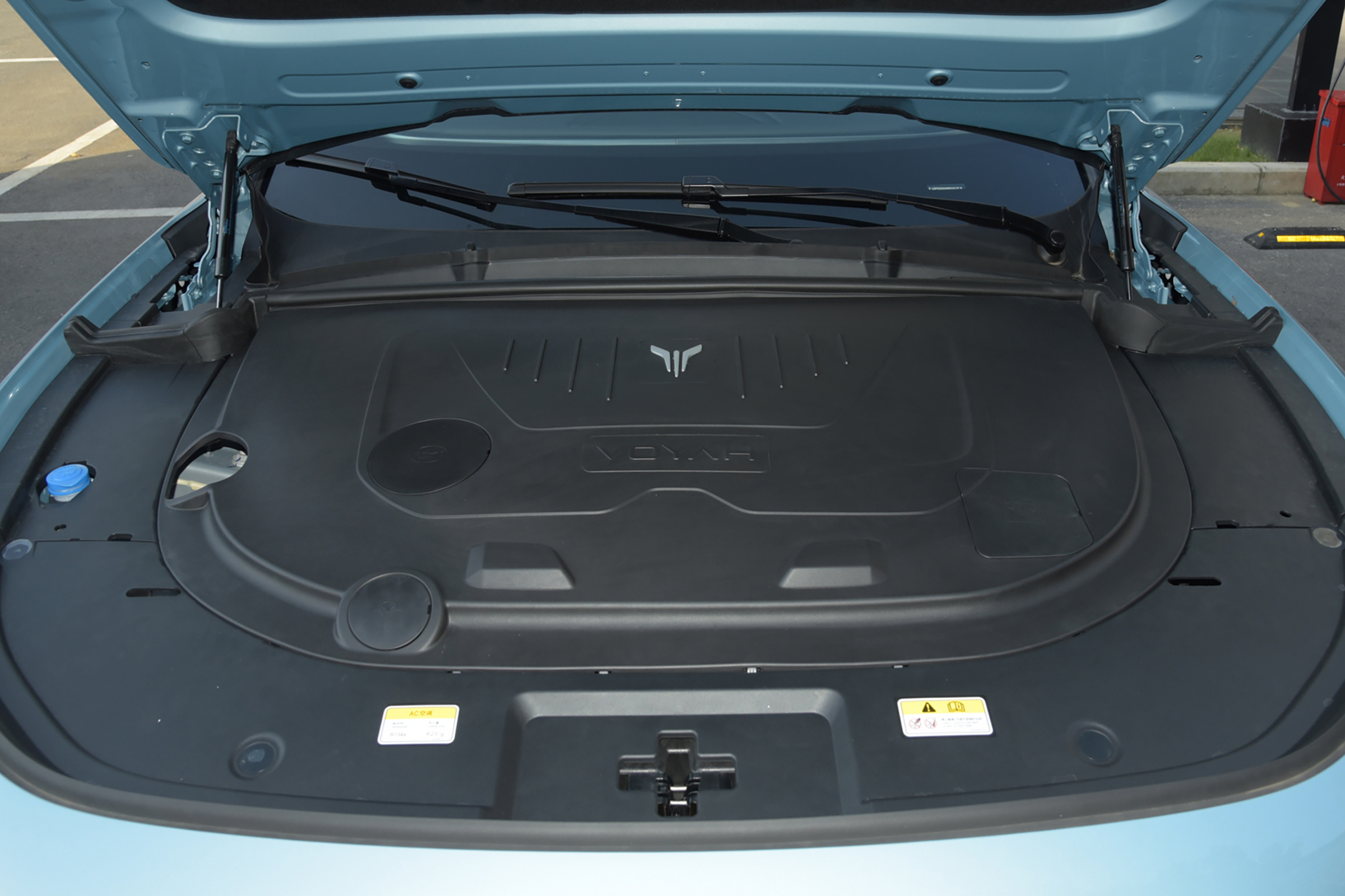 岚图FREE 2021款 四驱增程版，指导价31.36万，整体表现如何？