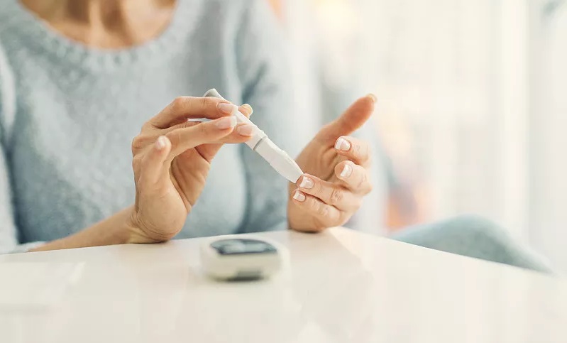 血糖高了，看脚就知道？脚部如果有这3种变化，提醒你该降糖了