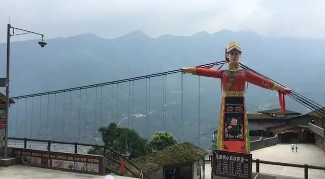 两个2021年中国十大丑陋建筑评选结果重磅揭晓