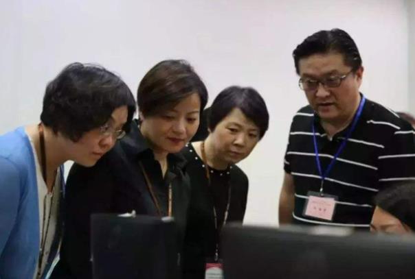 高考结束之前，出题人为啥都“失踪”了？连家人都联系不到