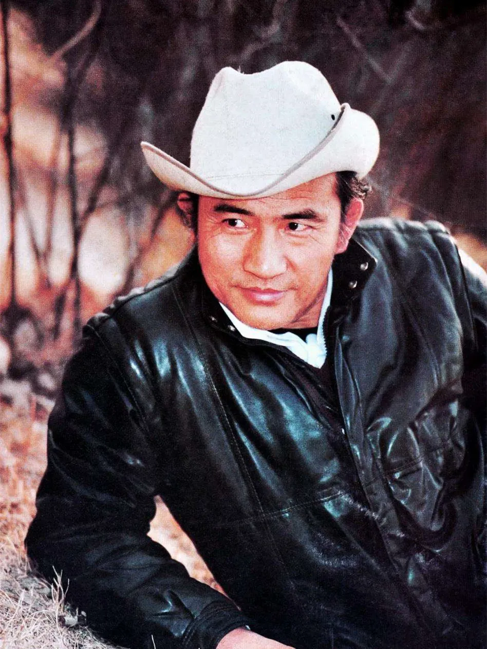 回顾2021年十二位离世的名人，每一位都让人难以割舍