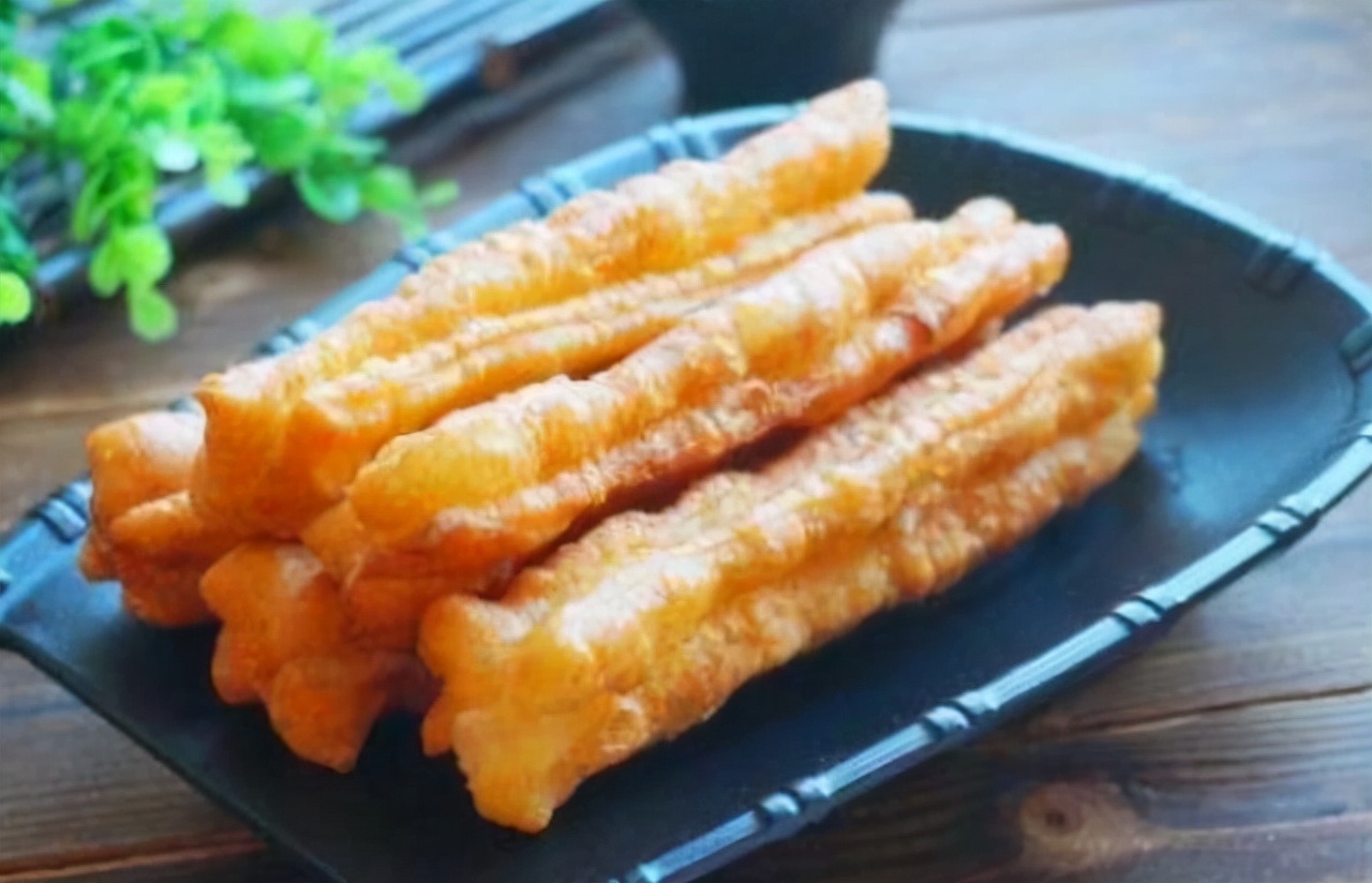容易使人发胖的主食排行：米饭没有上榜，想减肥的人，要少碰了