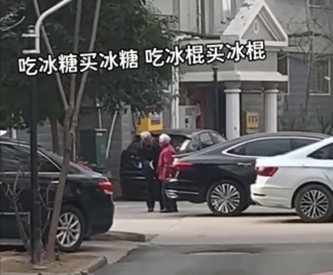 赵丽颖和大勋这事一上热搜，杨幂和刘恺威离婚那事果然也跟着上了