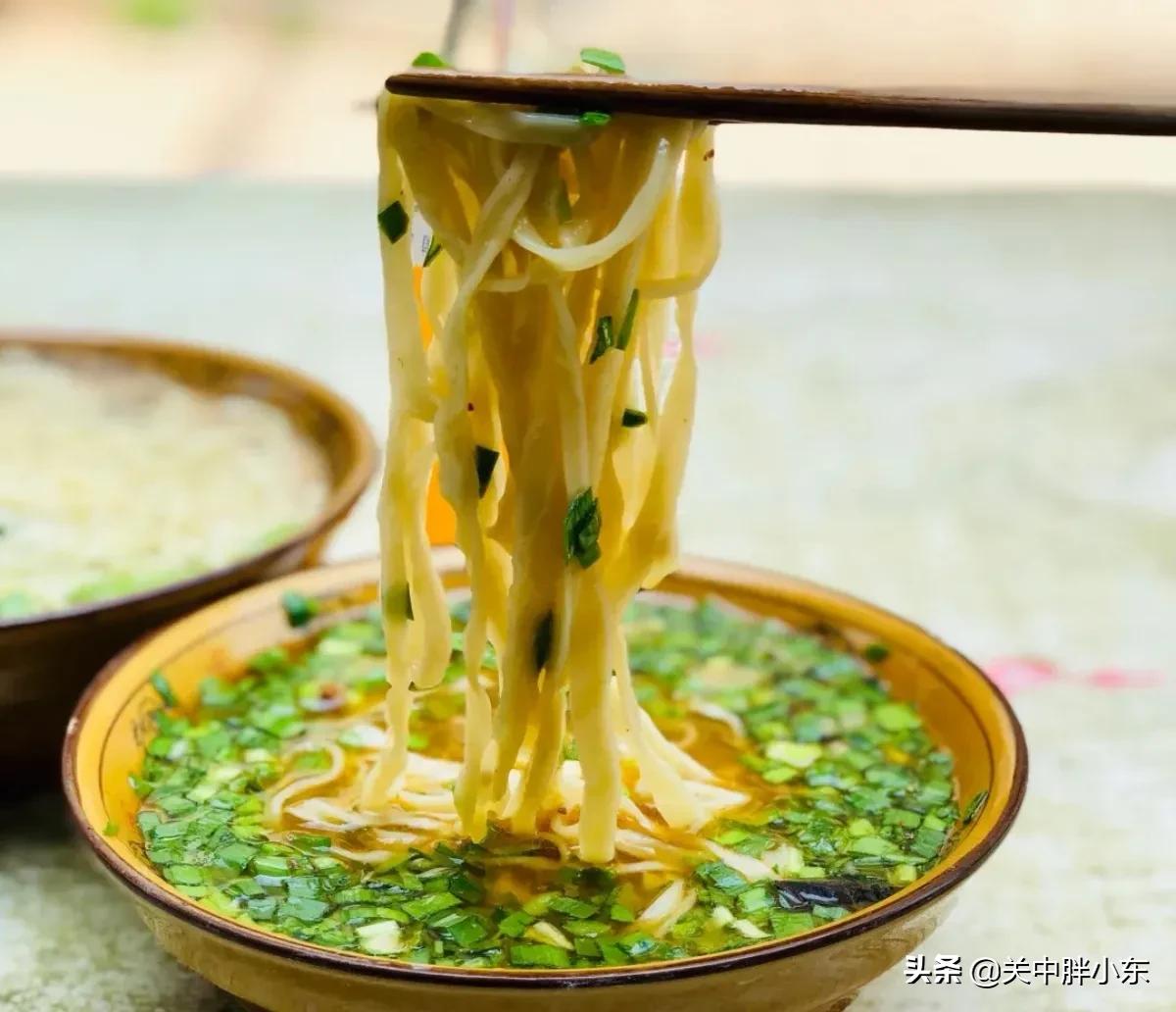 户县美食攻略，从早餐到晚餐，一天往返，口碑馆子和地摊，接地气