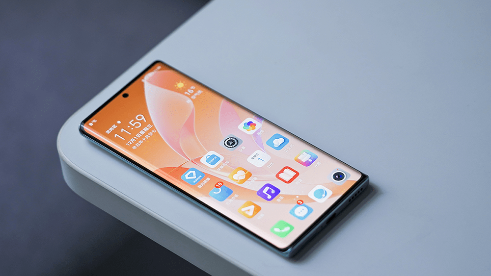 三星带火了曲面屏，如今却又回归直屏，曲面屏不再吃香了吗？