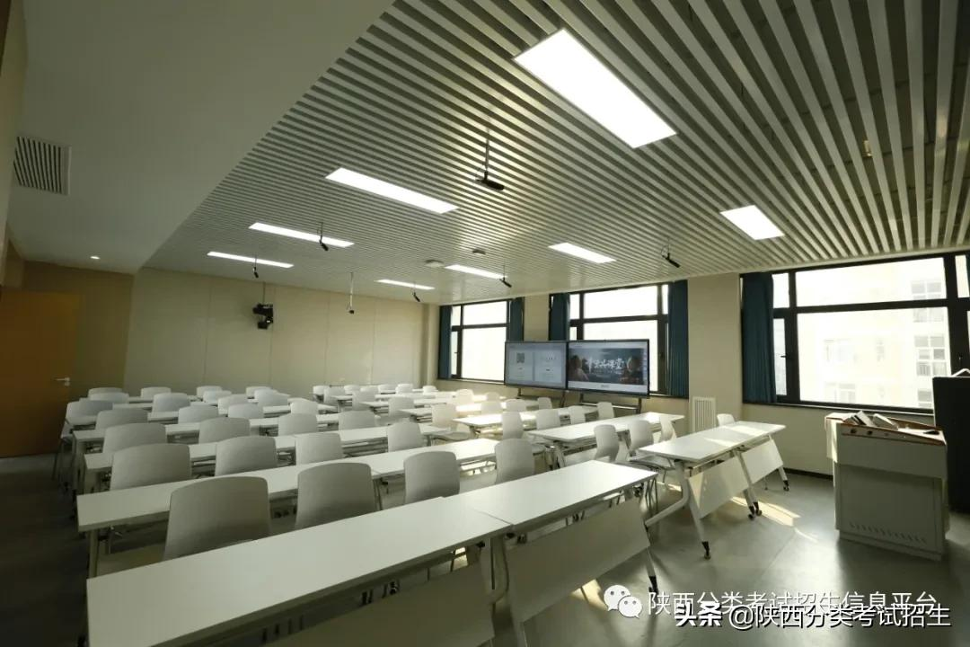 院校风采 || 走进“省级就业示范”—陕西工商职业学院