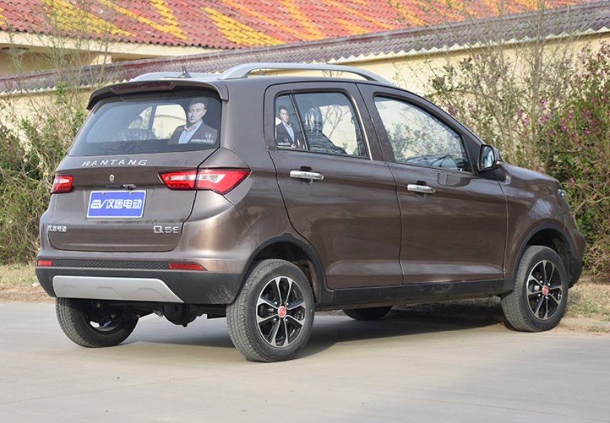 2款大空间低速四轮车，混合动力没续航焦虑，享受舒适出行