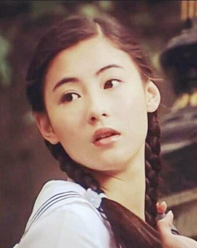 刚出名就耍大牌？顶撞狡辩、抠图轧戏、带头网暴，这些明星可真行