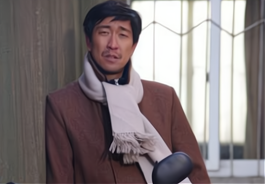 初见平平无奇，再见高攀不起的3位明星，凭实力完美逆袭