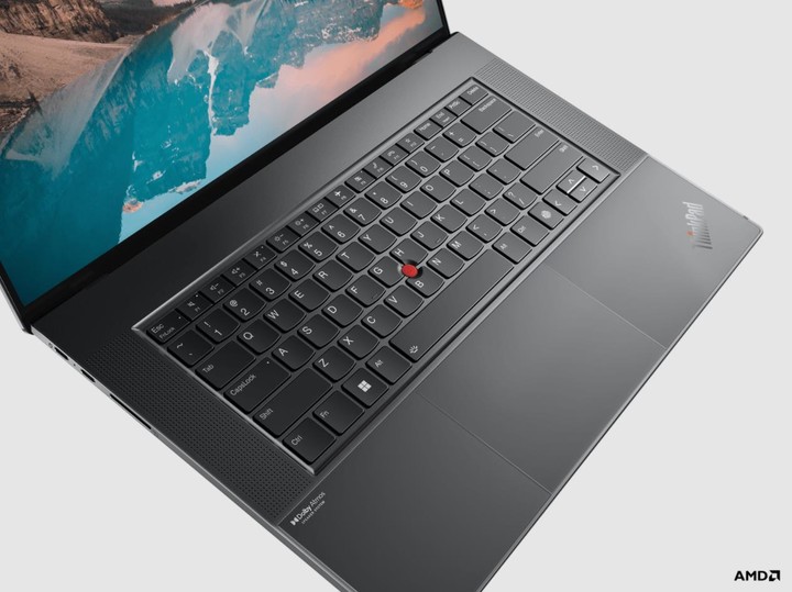 CES 2022 联想新品汇总：ThinkPad 换感压触控板，ThinkBook实现双屏