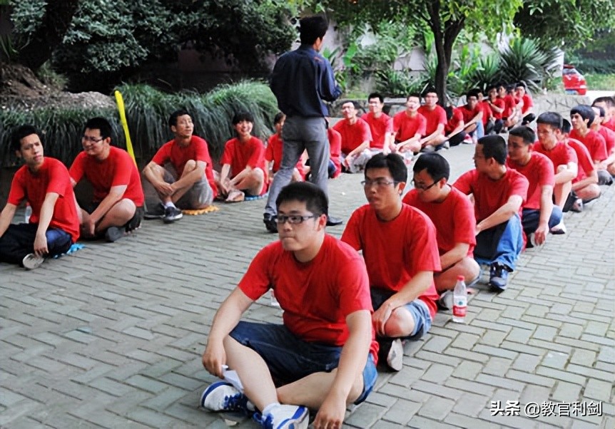 拓展团建训练项目-驿站传书/河南易恩互诚拓展训练公司