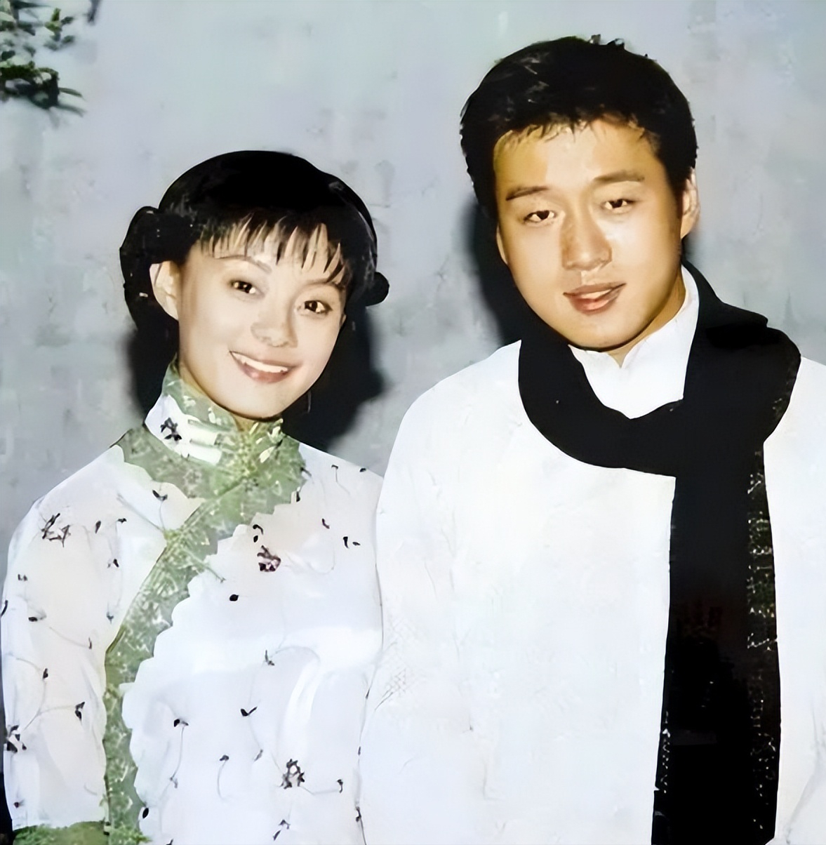 孙俪资助他4年，却当起“白眼狼”，向海清走到今天怪不了别人