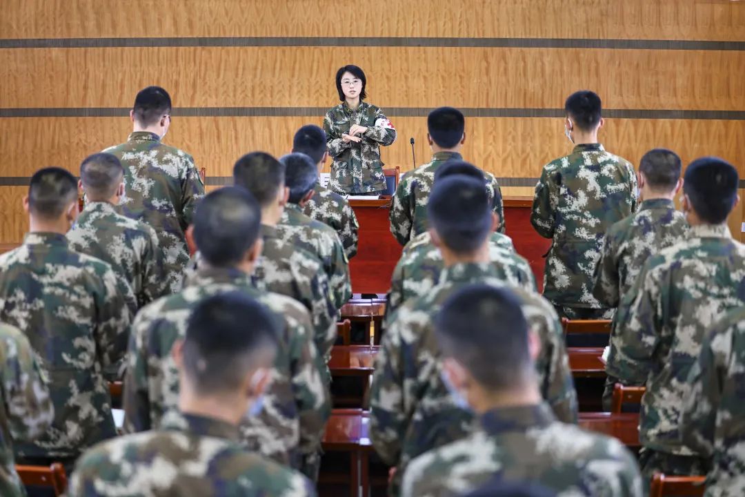 侯<a href=http://www.cngansu.cn/news/ target=_blank class=infotextkey></a>֧ܶӣ£ٱж