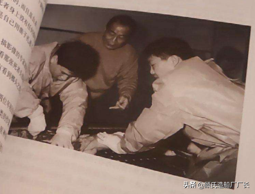 女尸惊现苏州河边蓄粪池，法医师徒协办98年上海12.9蓄粪池女尸案