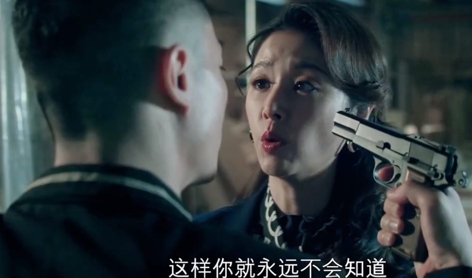 林心如霍建华同框飙戏，怒扇老公一耳光声音好响，男方一脸凶相